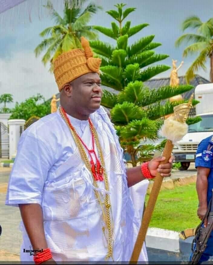 OONI COMMENCES 5TH YEAR ANNIVERSARY ON THE THRONE