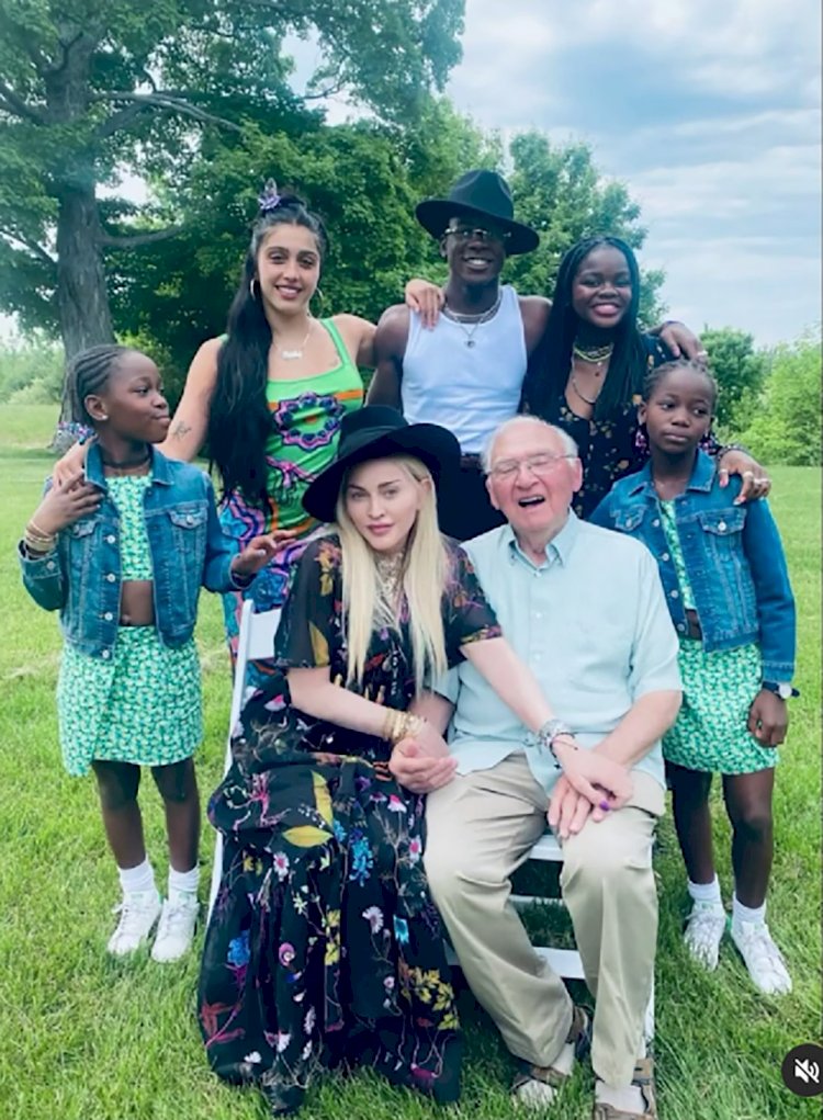 MADONNA CREATES A SPECIAL MOMENT FOR HIS 90 YEAR OLD DAD ON HIS BIRTHDAY 