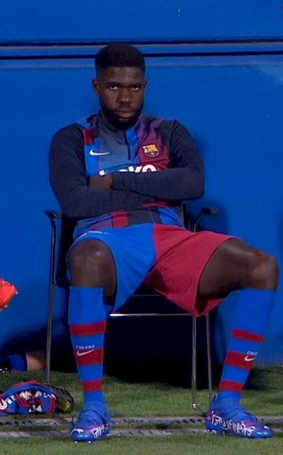 BARCELONA FANS TAKE THEIR DISAPPOINTMENT OUT ON UMTITI
